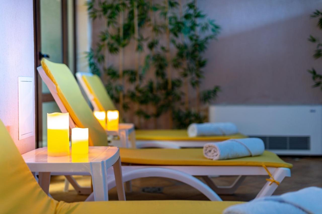 Deer Lake 521 At Oak Residence Hotel & Relax سموليان المظهر الخارجي الصورة